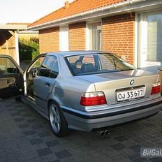 BMW 318i