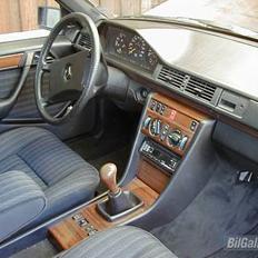 Mercedes Benz 300 TE