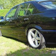 BMW 320i SOLGT