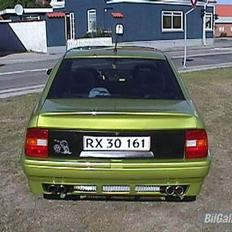 Opel vectra a (solgt)