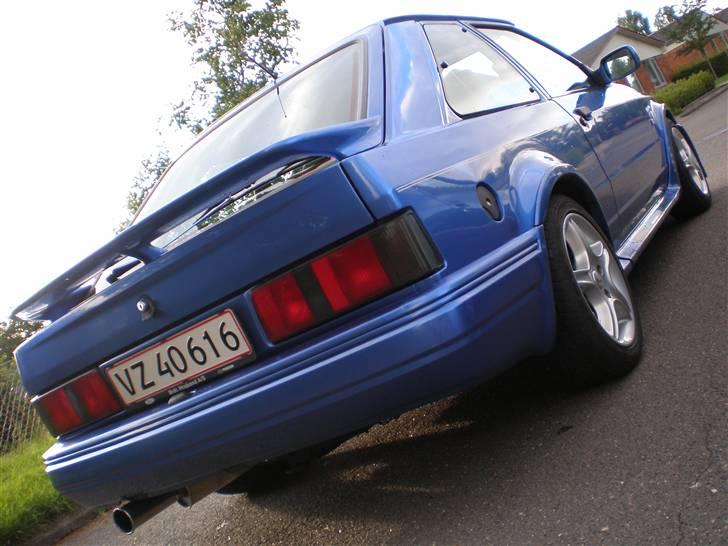 Ford Escort RS Turbo *SOLGT* - Anhængertræk fjernet billede 4