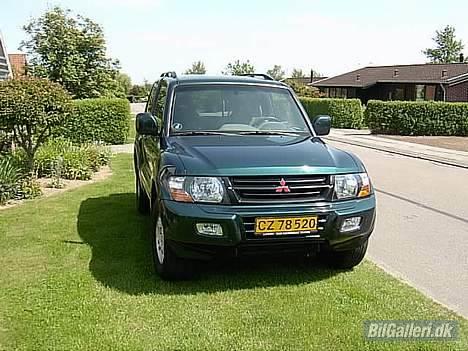 Mitsubishi Grand Pajero 4x4 - Mitsubishi Grand Pajero 4x4 167 HK/ 377 Kn billede 4