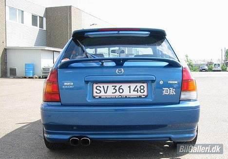 Mazda 323 Sport  billede 3