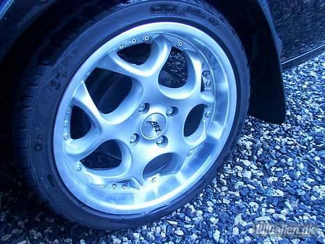 Ford Mondeo 2.0 Ghia billede 4