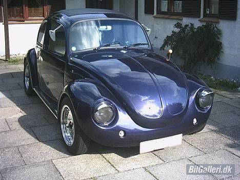 VW 1302 - SOLGT billede 1