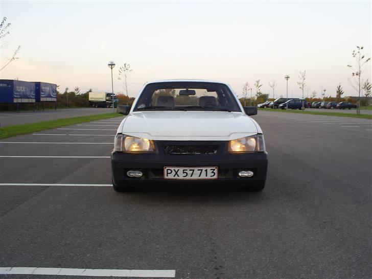 Opel Ascona C billede 1