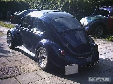 VW 1302 - SOLGT billede 2