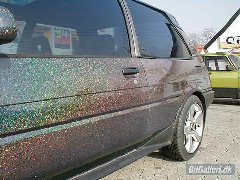 Toyota Corolla gt 16V (SOLGT) - så nu kan man se at den skifter farve og den er ikke fake billede 4