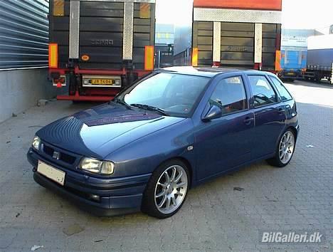 Seat Ibiza GLX billede 2