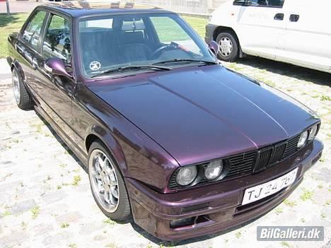 BMW 325i billede 1