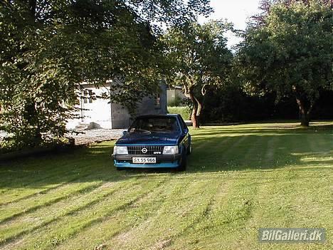 Opel Kadett D GTE billede 4