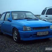 Opel Corsa a GSi (SOLGT)