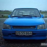 Opel Corsa a GSi (SOLGT)