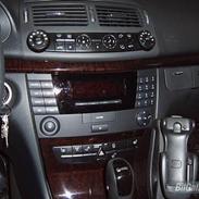 Mercedes Benz 220 E cdi