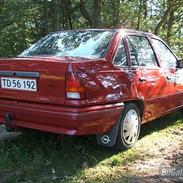 Opel Kadett E Sedan