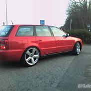 Audi A4 AVANT TDI (SOLGT)