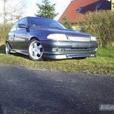 Opel Astra F sport 2,0 16v 