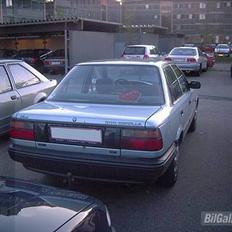 Toyota             Corolla-SOLGT