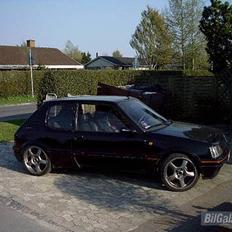 Peugeot 205 GTI