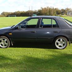 Nissan Sunny 1,6i SLX SOLGT