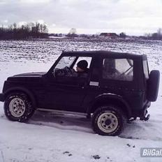 Suzuki sj 413 cab solgt