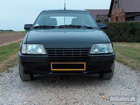 Opel Kadett E st.van Solgt billede 1