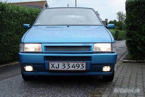 Fiat uno 1,4 sx solgt - lidt der skal laves men, tid har jeg masser af, eller billede 1