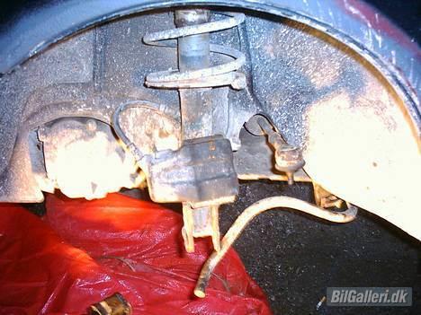 Fiat uno 1,4 sx solgt - satans bare arm der lige skulle skiftes, plus hjullege billede 5