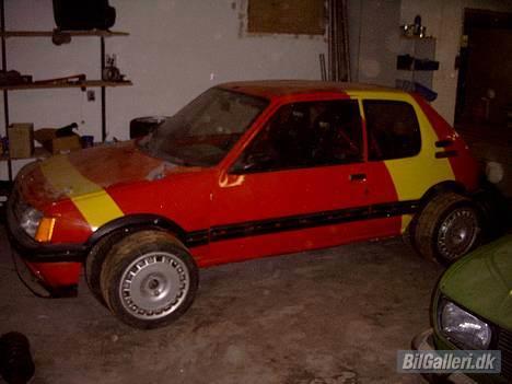 Peugeot 205 GTI billede 4