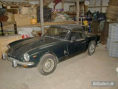 Triumph Spitfire mkIII - Bilen som den blev indkøbt i 2001, temmelig rusten men med god chassisramme og motor. billede 6