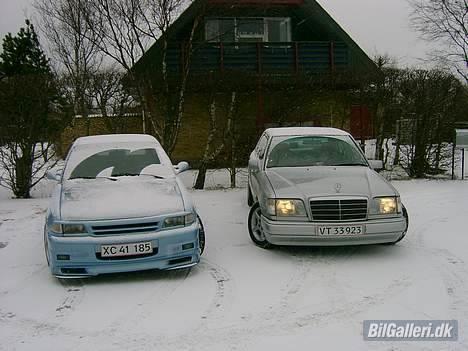 Mercedes Benz 124/250 D billede 3