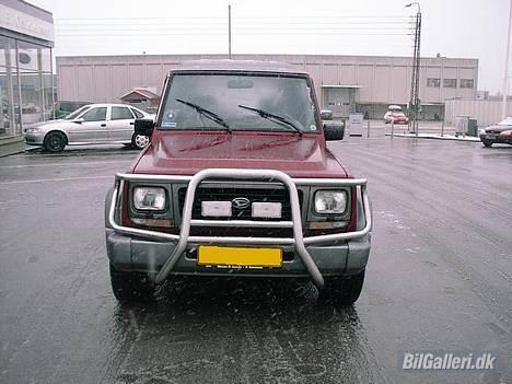 Daihatsu Rocky 4X4 CD - Kænguro gitter er vigtigt for kænguruoer er et kæmpe problem her i DK. billede 2