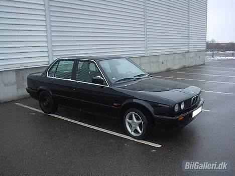 BMW 320i E30 solgt billede 10