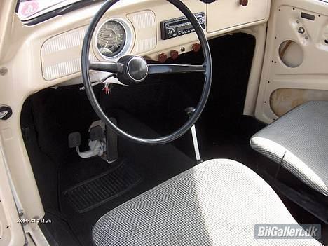 VW 1200  - Så kom der langt om længe gulvtæppe i.. billede 8