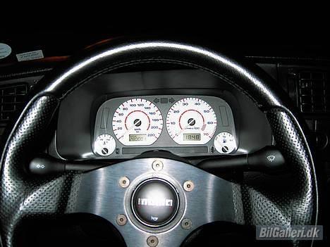 VW Golf 3 ** SOLGT ** - hvide plasma skiver billede 3