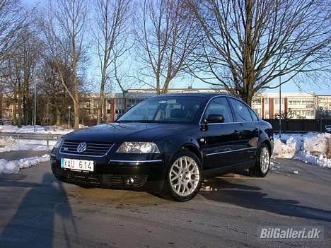VW Passat W8 *SOLGT* billede 1