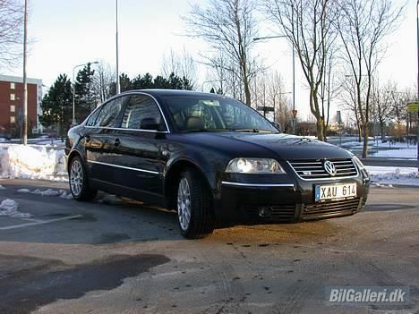 VW Passat W8 *SOLGT* billede 10