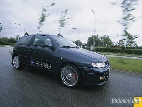 Seat Ibiza 1.6 sport - Wallpaper fra Vmax. Læs nr. 70, marts 2005.  billede 8