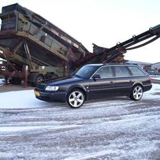 Audi S6 Avant Quattro