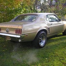 Ford Mustang  (Solgt)