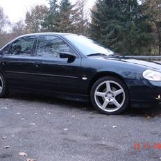 Ford mondeo 2,5 V6 24v