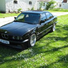 BMW E34 535i