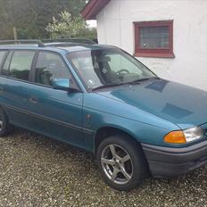 Opel Astra F 1.6i 8v