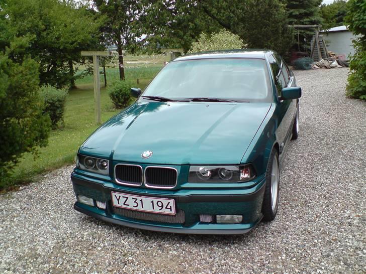 BMW 325i solgt billede 13