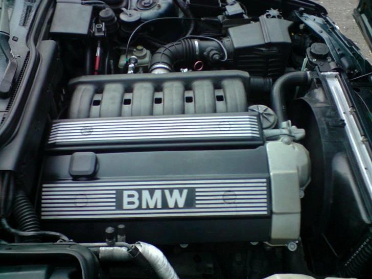 BMW 525i Aut. SOLGT 02.12.09 billede 14