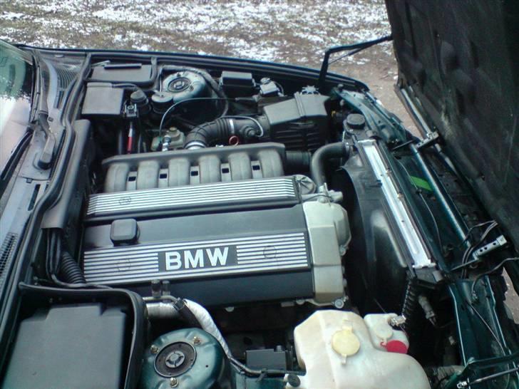 BMW 525i Aut. SOLGT 02.12.09 billede 15