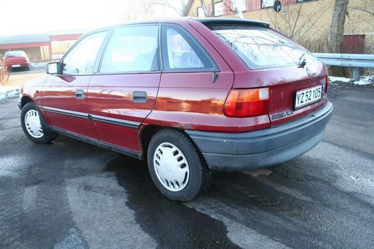 Opel Astra 1,6i   ( Tidl. Bil ) billede 6