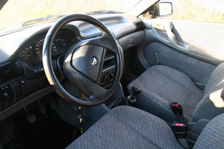 Opel Astra 1,6i   ( Tidl. Bil ) billede 10