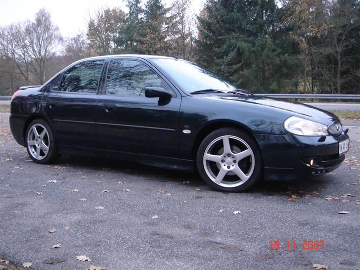 Ford mondeo 2,5 V6 24v billede 1