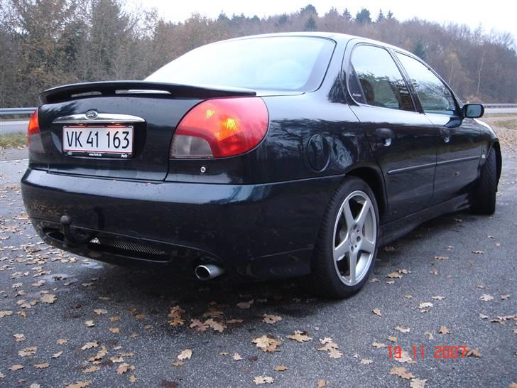 Ford mondeo 2,5 V6 24v billede 2